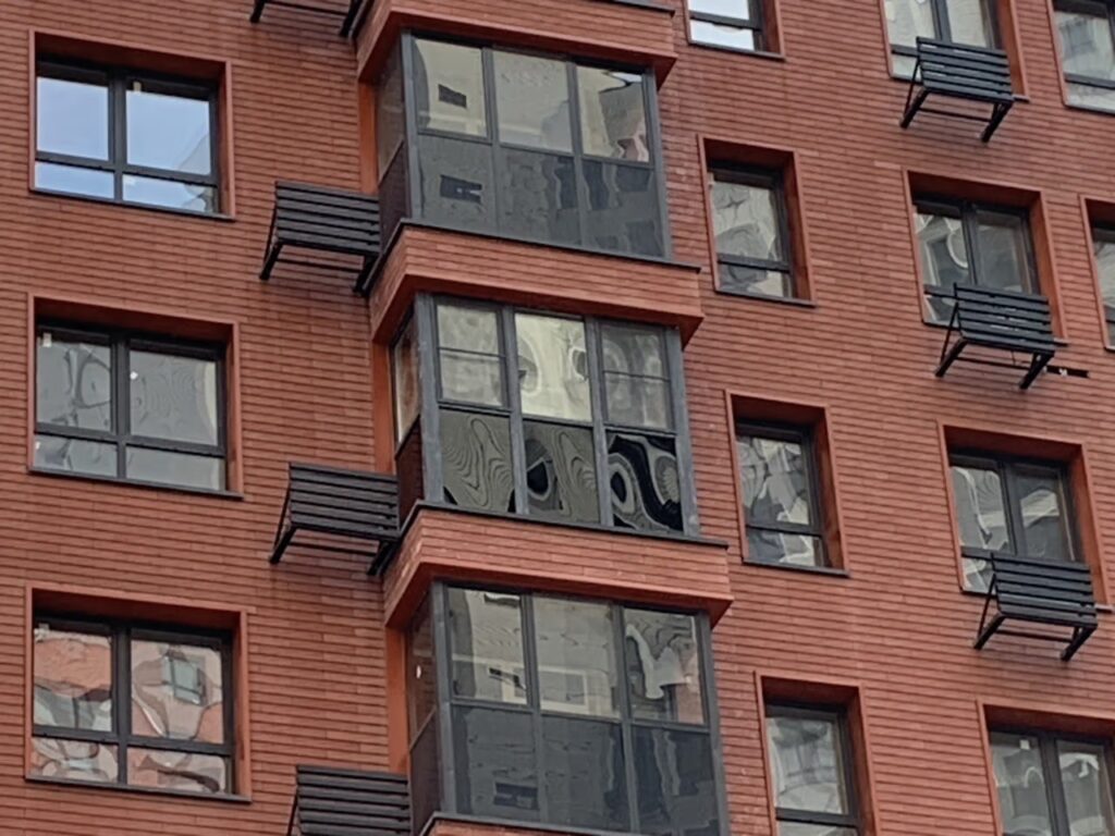 остекление балконов