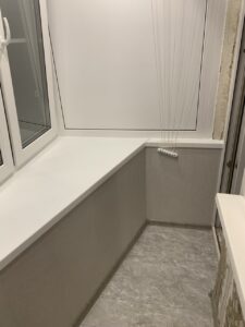 Остекление балкона с выносом