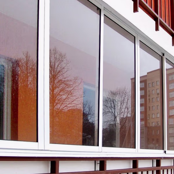 Раздвижное остекление балкона